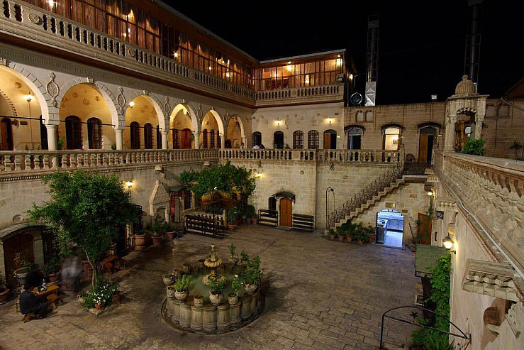 Şanlıurfa'da En Gözde Sıra Gecesi Mekanı